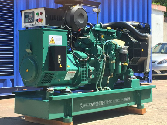 18KW東風(fēng)康明斯發(fā)電機組 18KW東風(fēng)康明斯發(fā)電機組